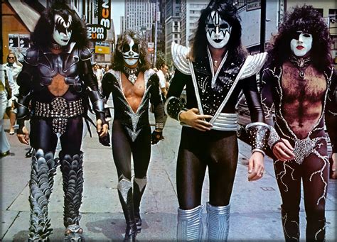 kiss new york